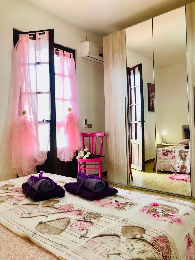Villa Ro Porto Columbu - Perd'E Sali Екстериор снимка