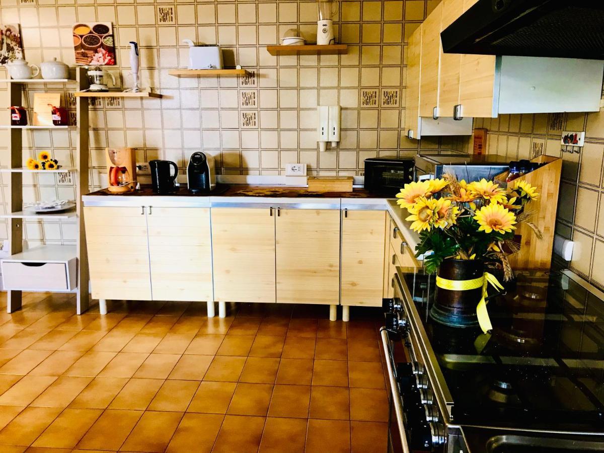 Villa Ro Porto Columbu - Perd'E Sali Екстериор снимка