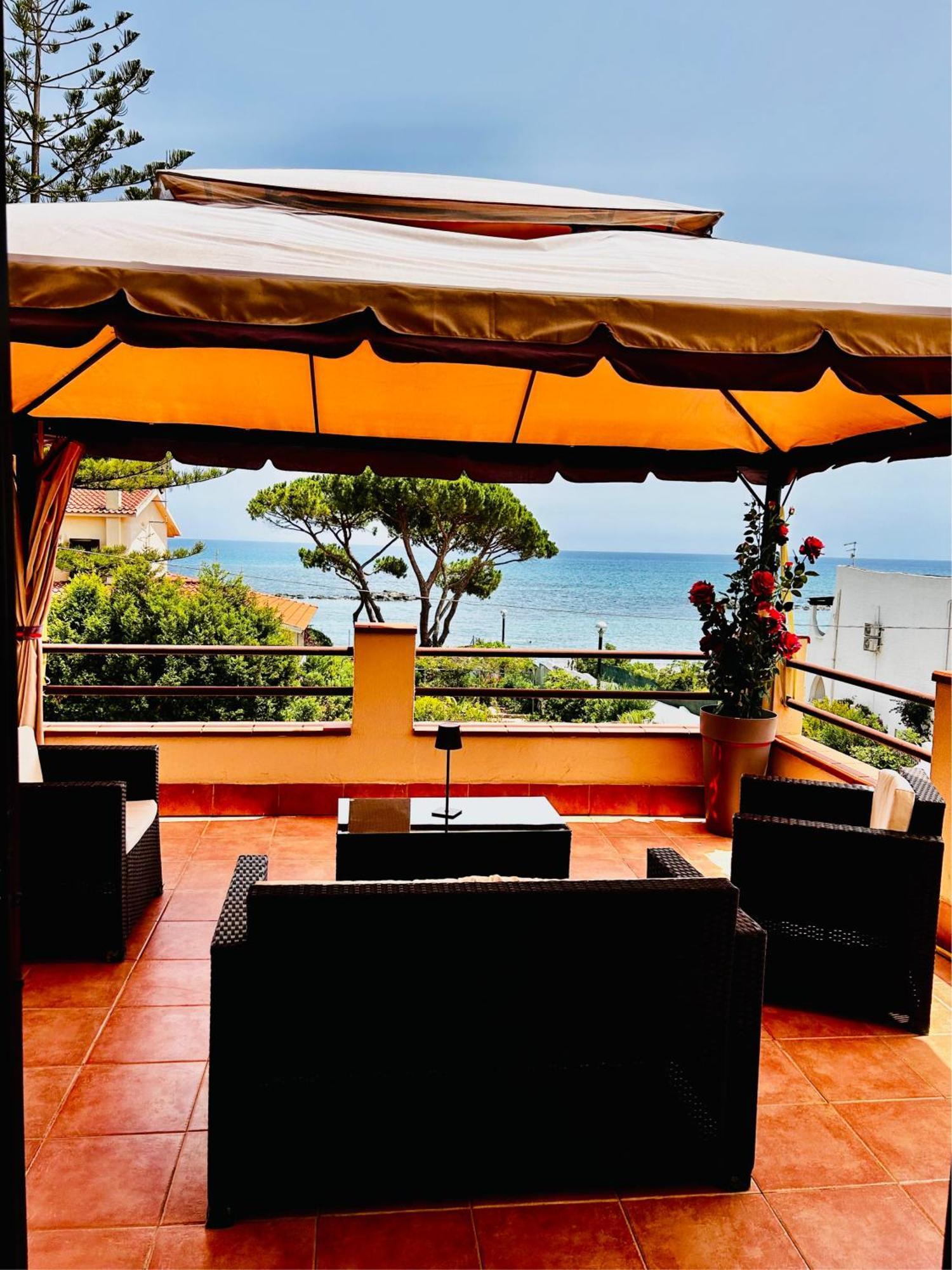 Villa Ro Porto Columbu - Perd'E Sali Екстериор снимка