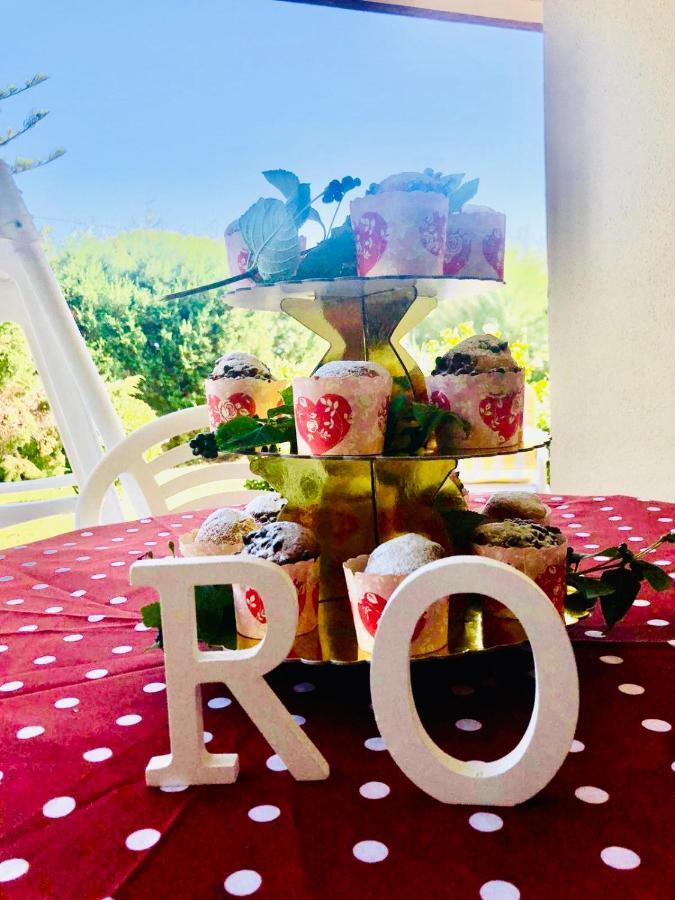 Villa Ro Porto Columbu - Perd'E Sali Екстериор снимка