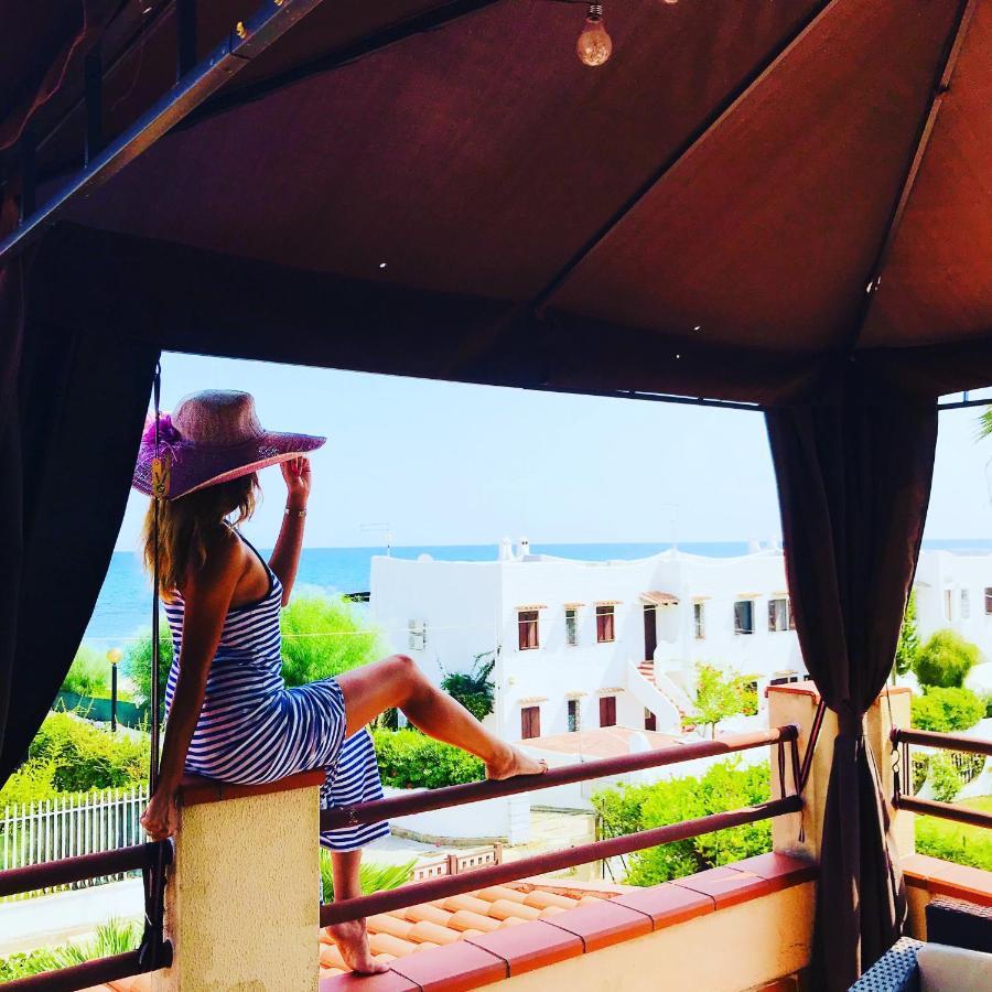 Villa Ro Porto Columbu - Perd'E Sali Екстериор снимка